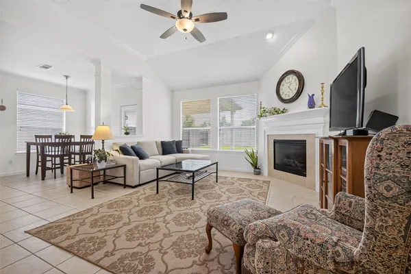 $369,500 | 10826 Redstone Court, Missouri City, TX 77459
