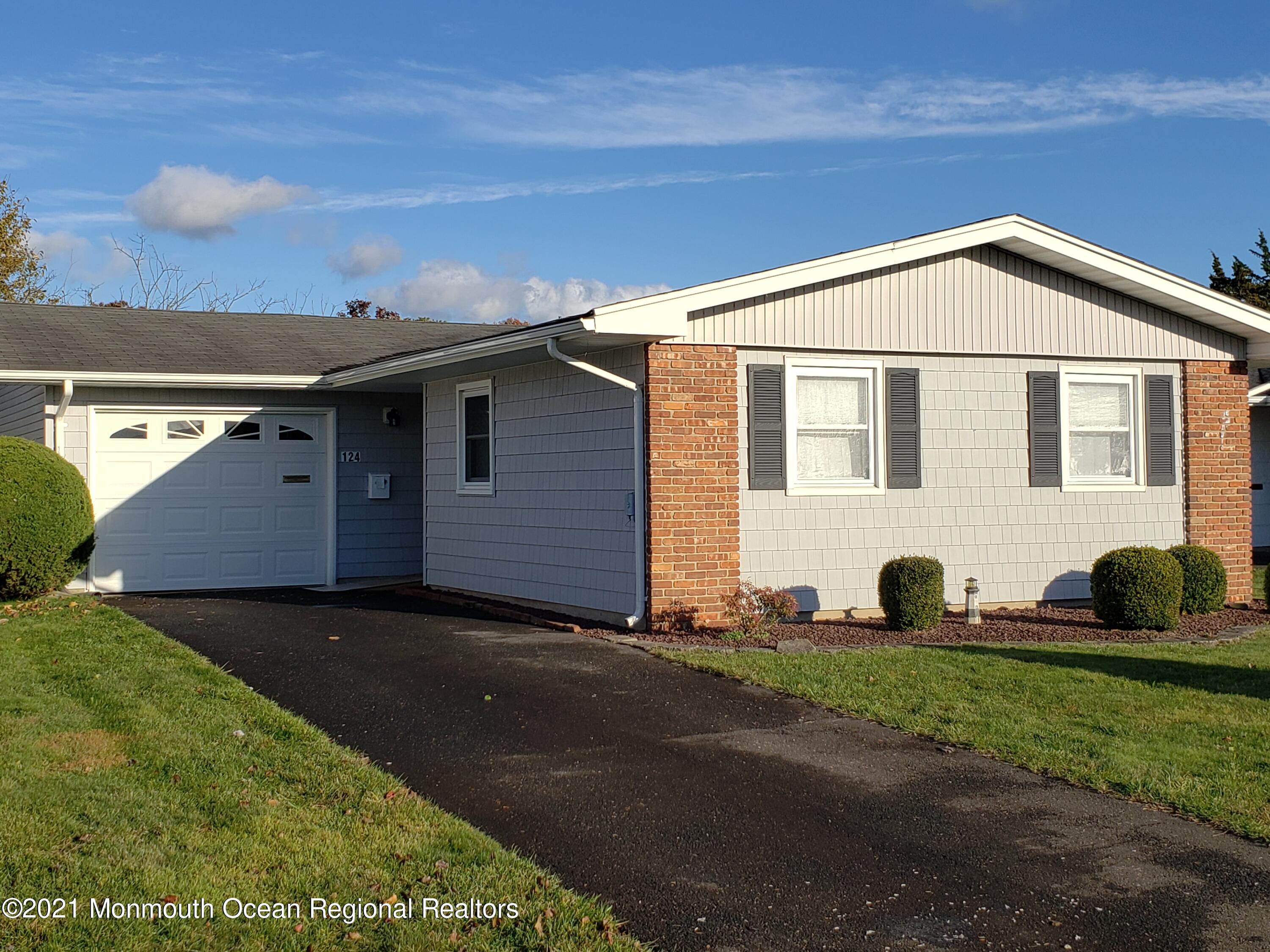 124 Whittier Road Brick, NJ 08724 - Photo 11 of 11 20211112_151013