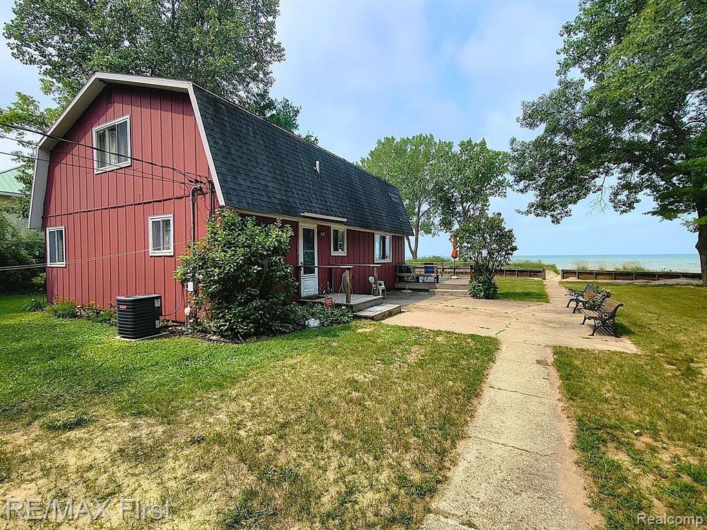 6160 Port Austin Road Caseville, MI 48725 - Photo 3 of 27