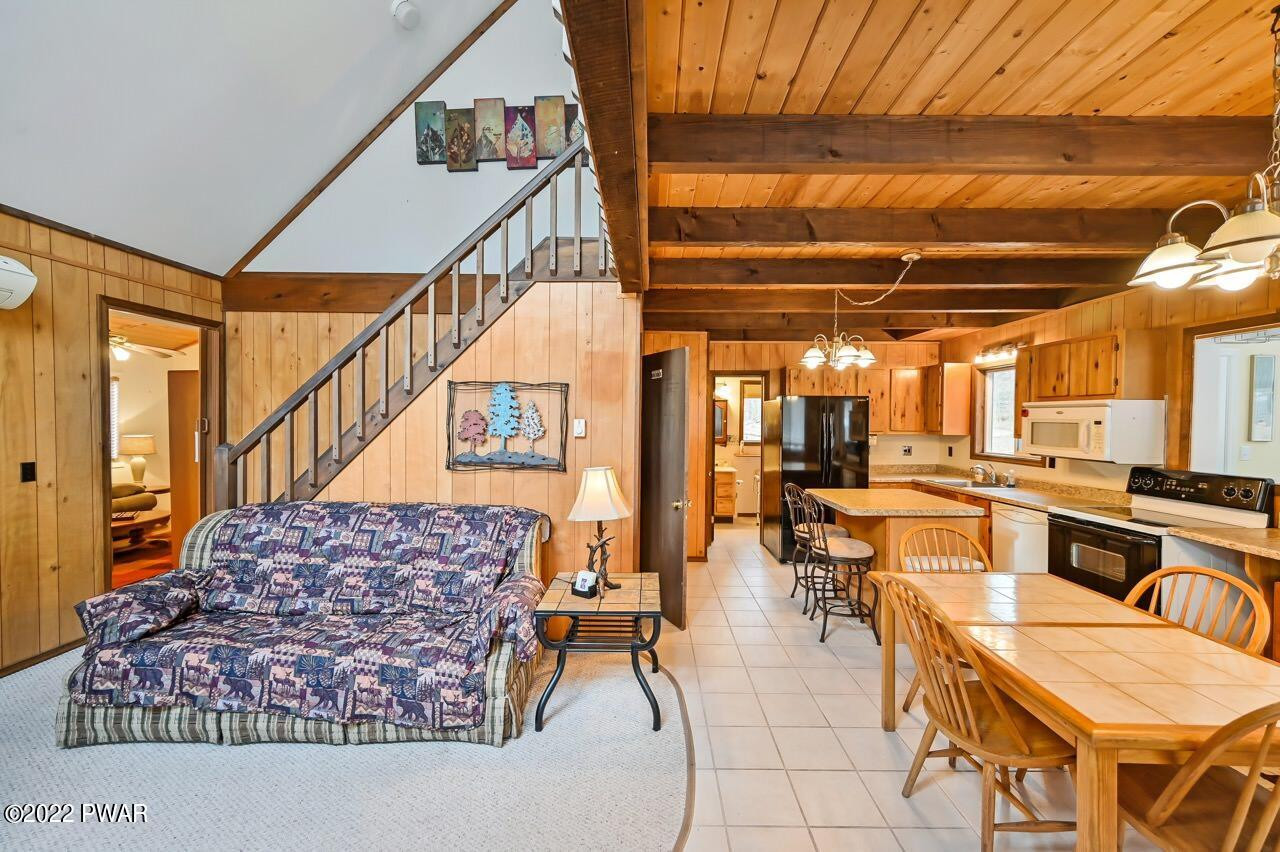 2685 Rockway Road Lake Ariel, PA 18436 - Photo 4 of 67