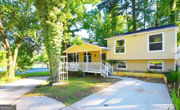 $390,000 | 101 Hamilton Drive, Peachtree City, GA 30269