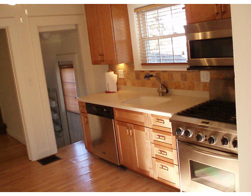 16 Beaconwood Road Newton, MA 02461 - Photo 4 of 9 Gallery Image 4