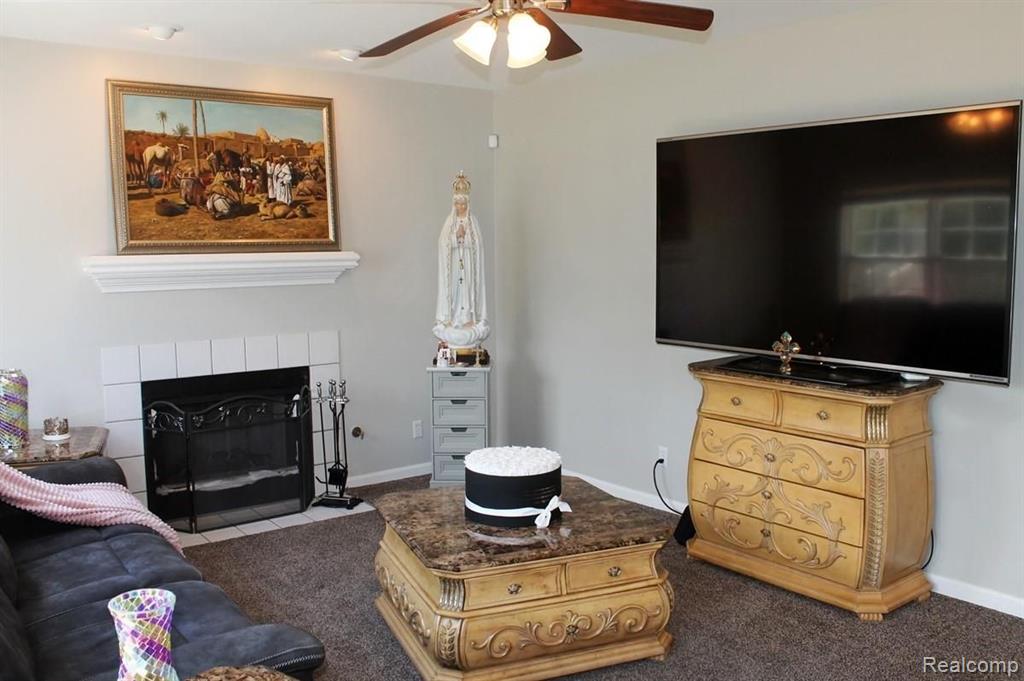 3381 Riverside Court Canton, MI 48188 - Photo 15 of 68