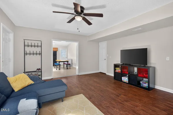 $699,000 | 920 Shady Lawn Rd Extension, Chapel Hill, NC 27514