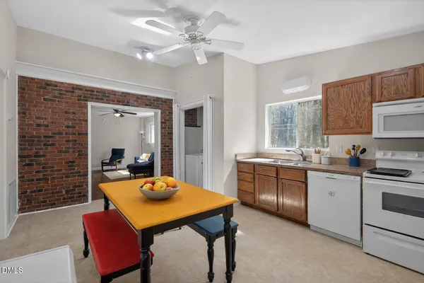 $699,000 | 920 Shady Lawn Rd Extension, Chapel Hill, NC 27514