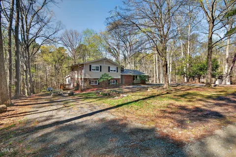 $699,000 | 920 Shady Lawn Rd Extension, Chapel Hill, NC 27514