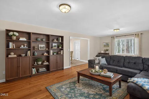 $699,000 | 920 Shady Lawn Rd Extension, Chapel Hill, NC 27514