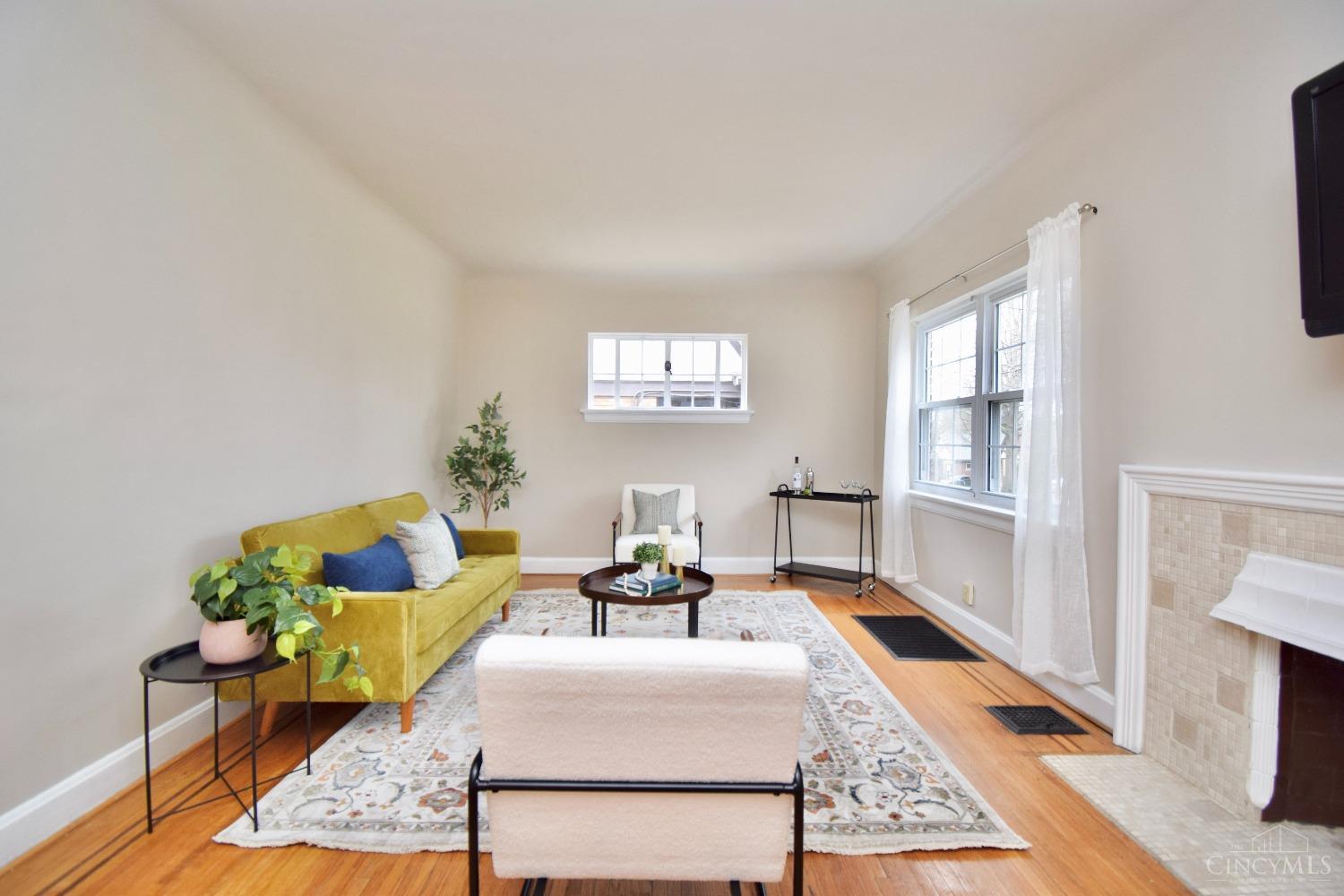 4947 Ralph Avenue Cincinnati, OH 45238 - Photo 3 of 56 Gallery Image 3
