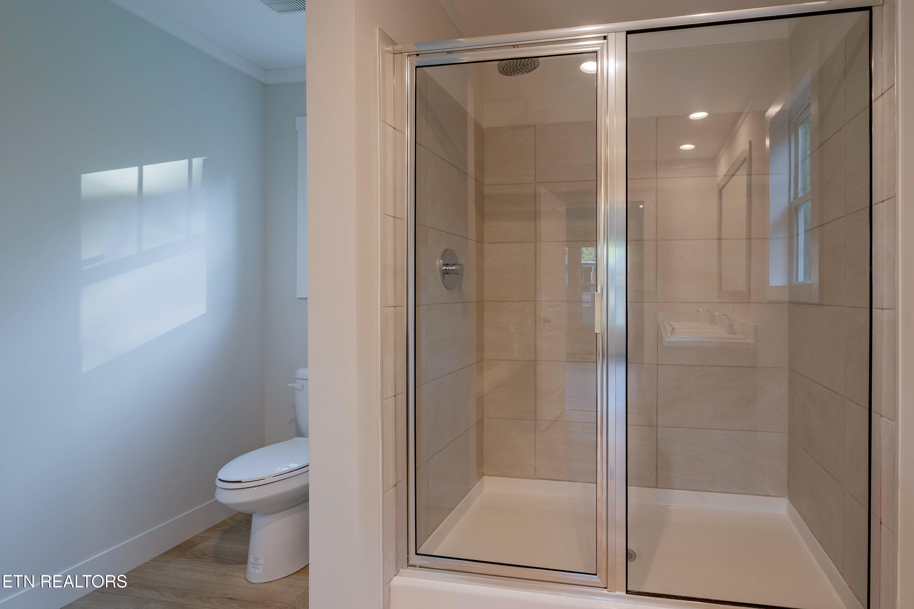 2113 Tipton Station Road Knoxville, TN 37920 - Photo 18 of 27 A7300385-HDR