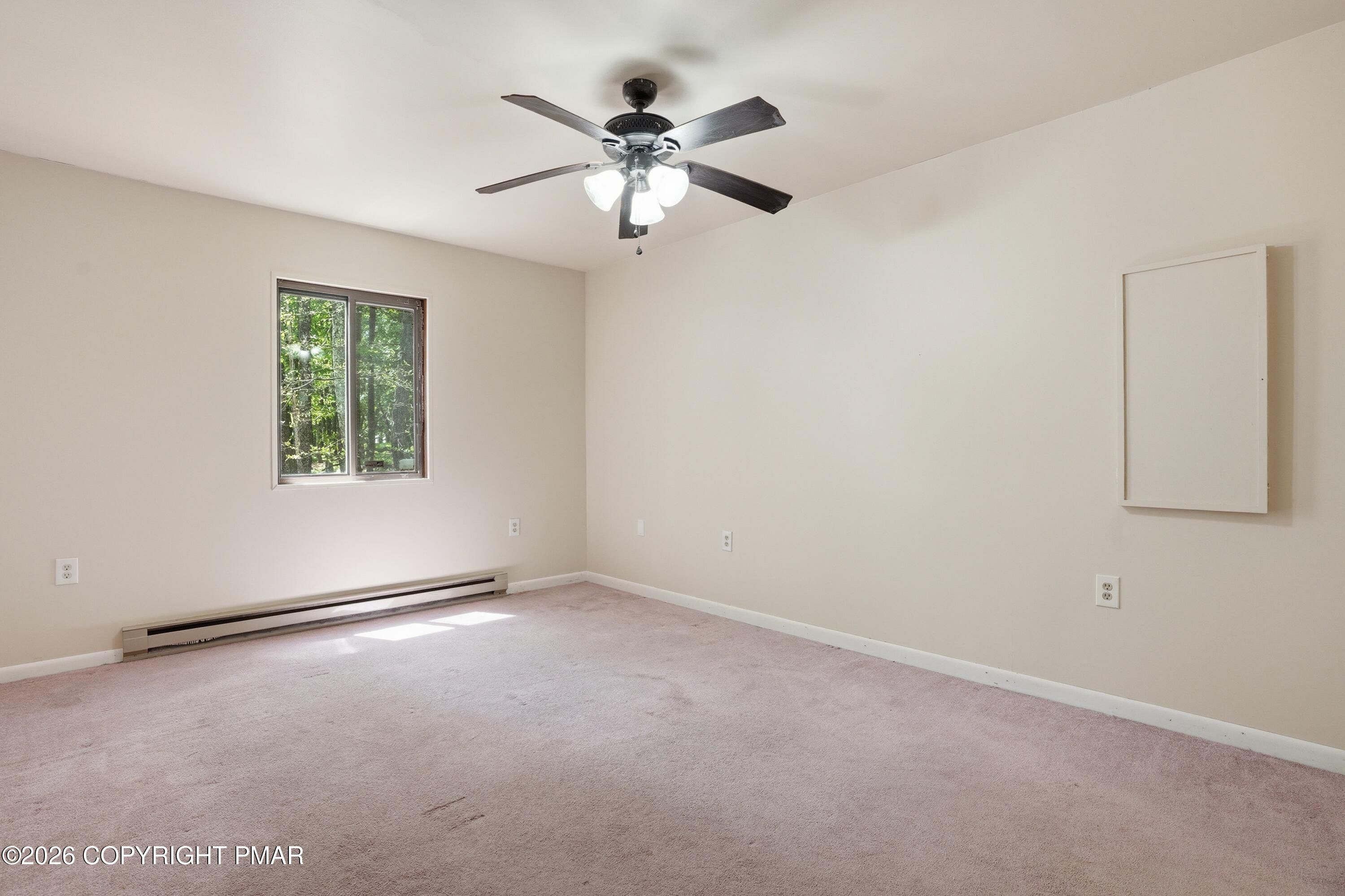 107 Morris Place Bushkill, PA 18324 - Photo 22 of 52 Primary Bedrooom
