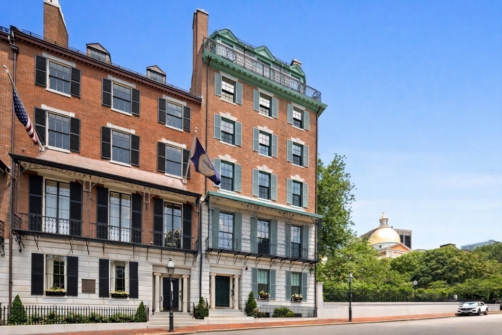 25 Beacon Street, Unit 4 Boston, MA 02108 - Photo 39 of 41