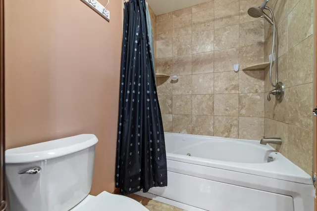 $414,950 | 465 Dena Circle, Racine, WI 53402