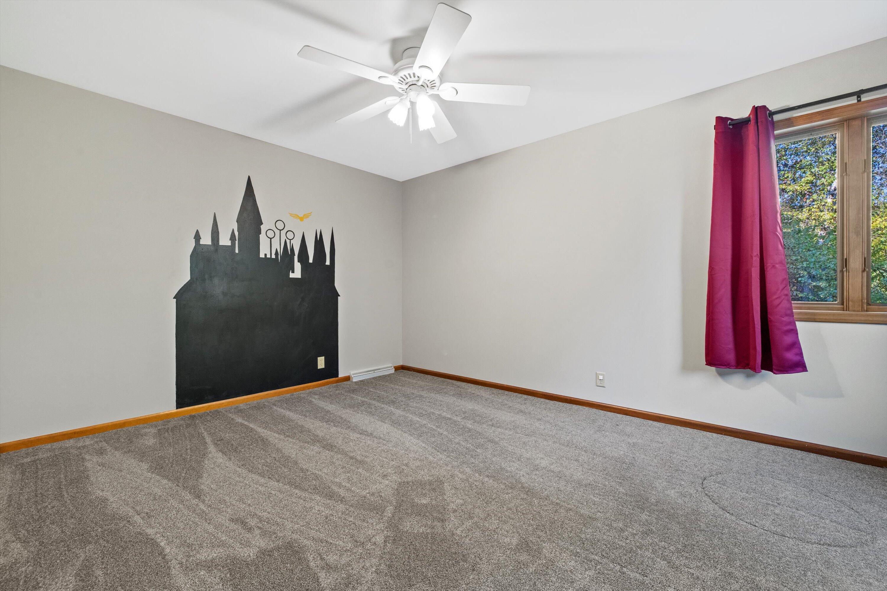 465 Dena Circle Racine, WI 53402 - Photo 22 of 39 Bedroom 2