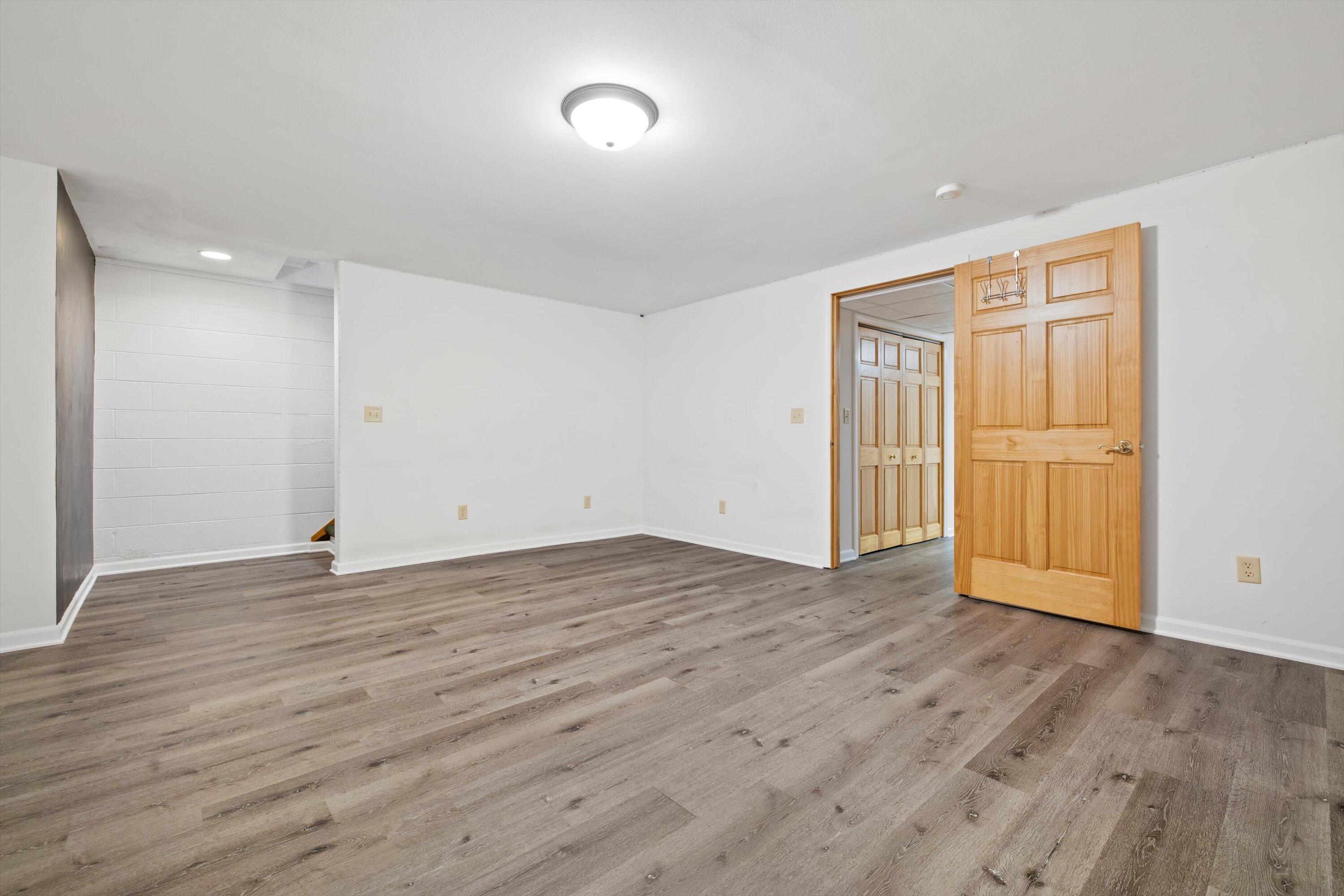465 Dena Circle Racine, WI 53402 - Photo 29 of 39 Basement Livingroom