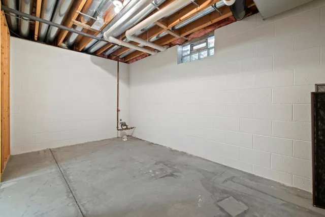 $414,950 | 465 Dena Circle, Racine, WI 53402