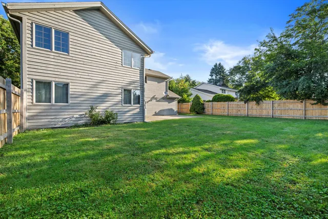 $414,950 | 465 Dena Circle, Racine, WI 53402