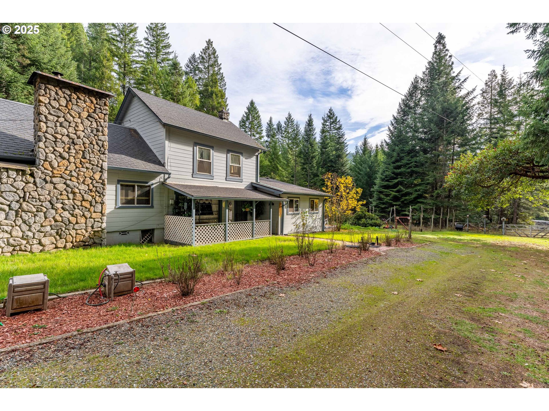 1871 McCullough Creek Road Glendale, OR 97442 - Photo 17 of 48