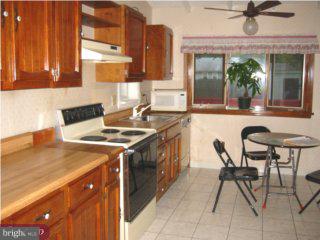 538 Wellington Road Norristown, PA 19403 - Photo 2 of 6 Gallery Image 2