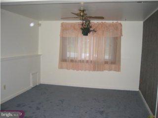 538 Wellington Road Norristown, PA 19403 - Photo 4 of 6 Gallery Image 4