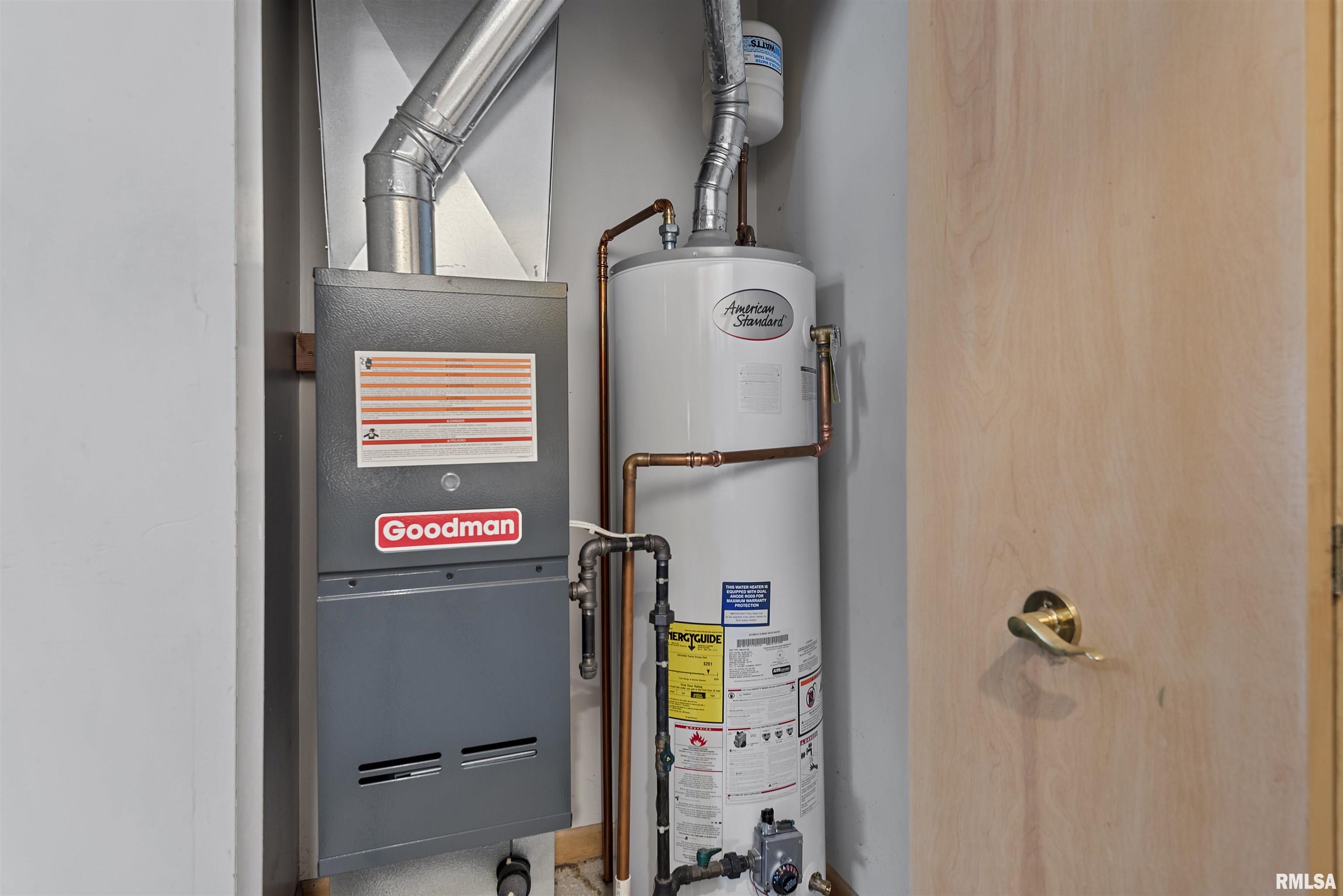 2420 Mayfair Road Springfield, IL 62703 - Photo 20 of 33