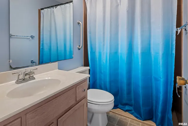 $174,900 | 2420 Mayfair Road, Springfield, IL 62703