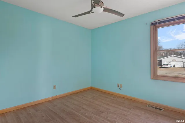 $174,900 | 2420 Mayfair Road, Springfield, IL 62703