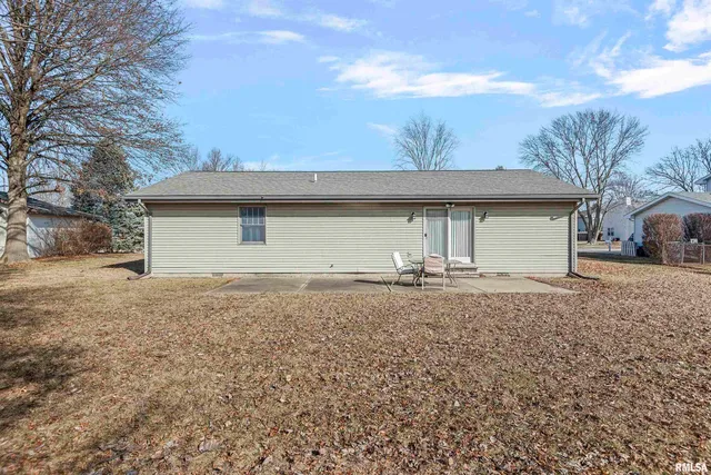 $174,900 | 2420 Mayfair Road, Springfield, IL 62703