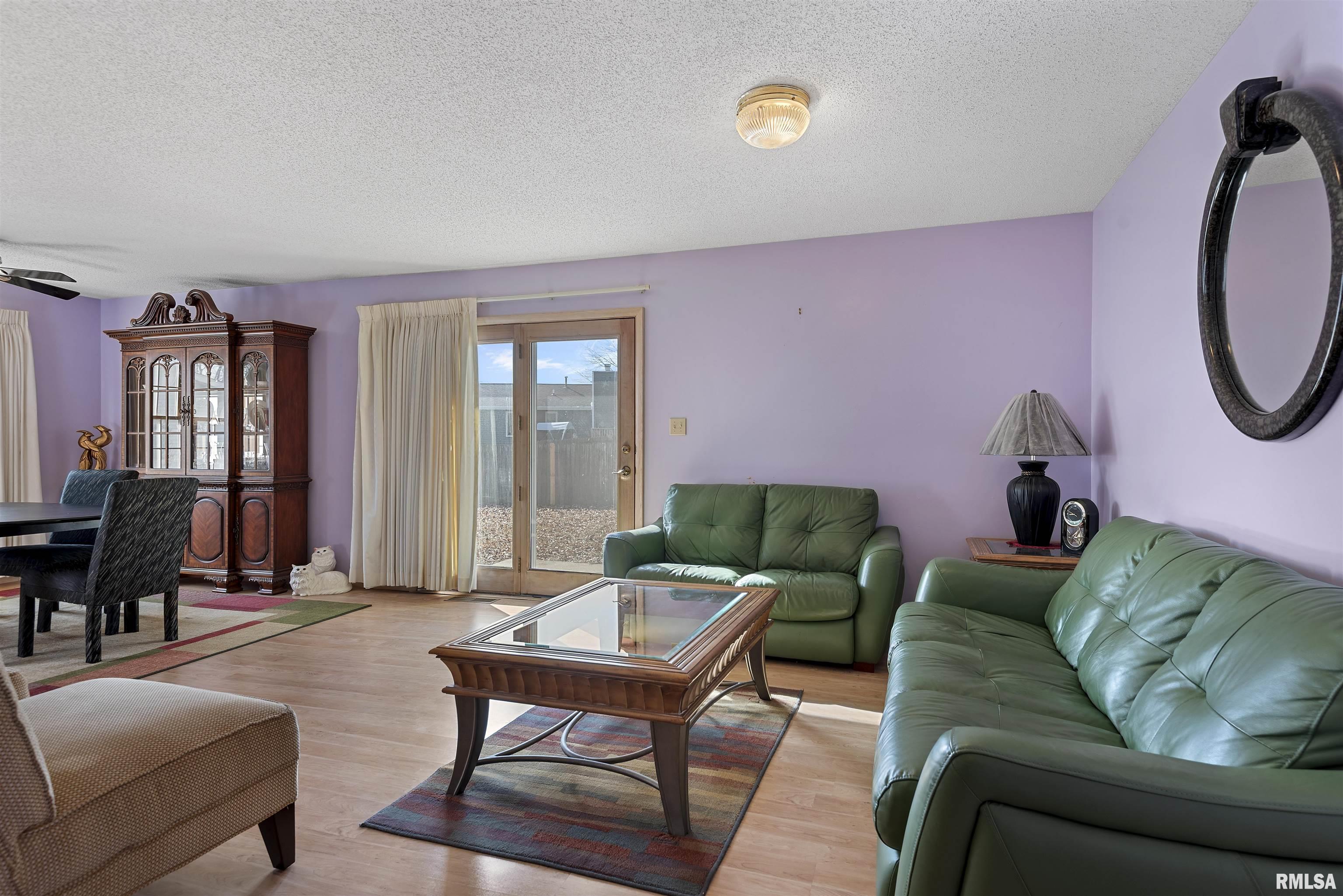 2420 Mayfair Road Springfield, IL 62703 - Photo 4 of 33