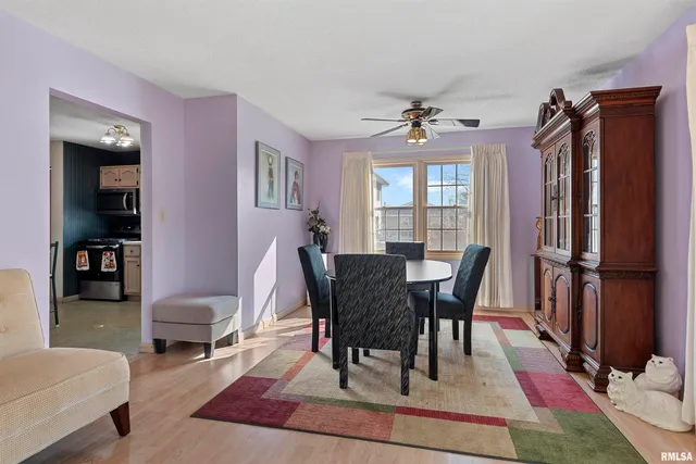 $174,900 | 2420 Mayfair Road, Springfield, IL 62703