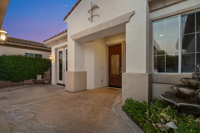 $799,999 | 44865 Via Alondra, La Quinta, CA 92253