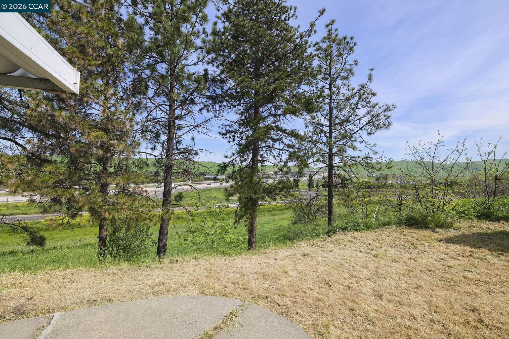 3922 Bayview Circle Concord, CA 94520 - Photo 26 of 30 a pathway of a yard