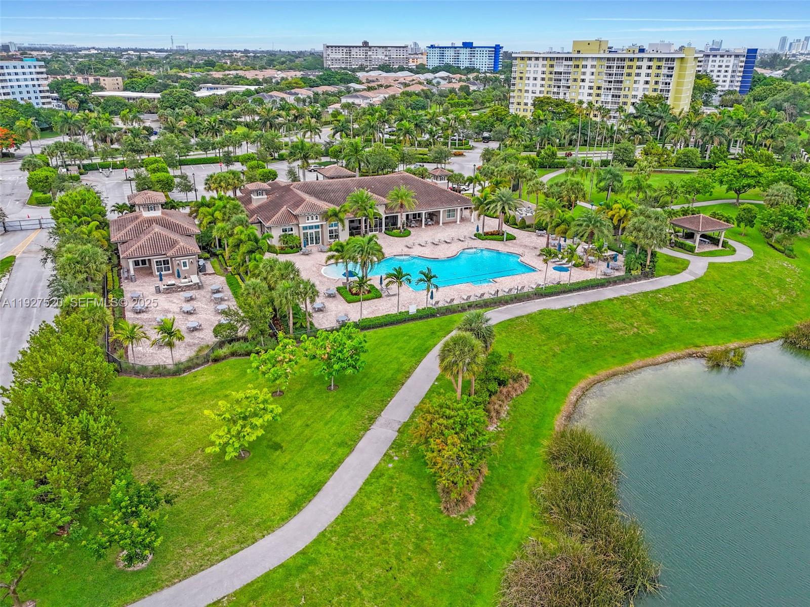 1190 Eucalyptus Drive, Unit 5 Hollywood, FL 33021 - Photo 40 of 42 an aerial view of multiple house