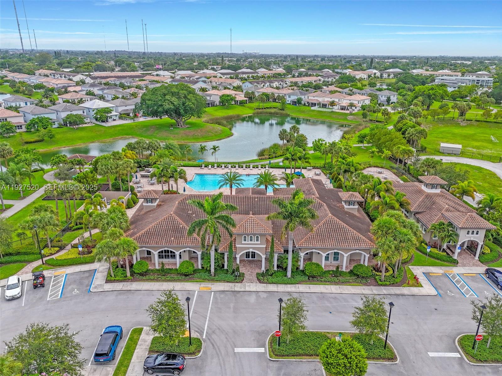 1190 Eucalyptus Drive, Unit 5 Hollywood, FL 33021 - Photo 41 of 42 an aerial view of a