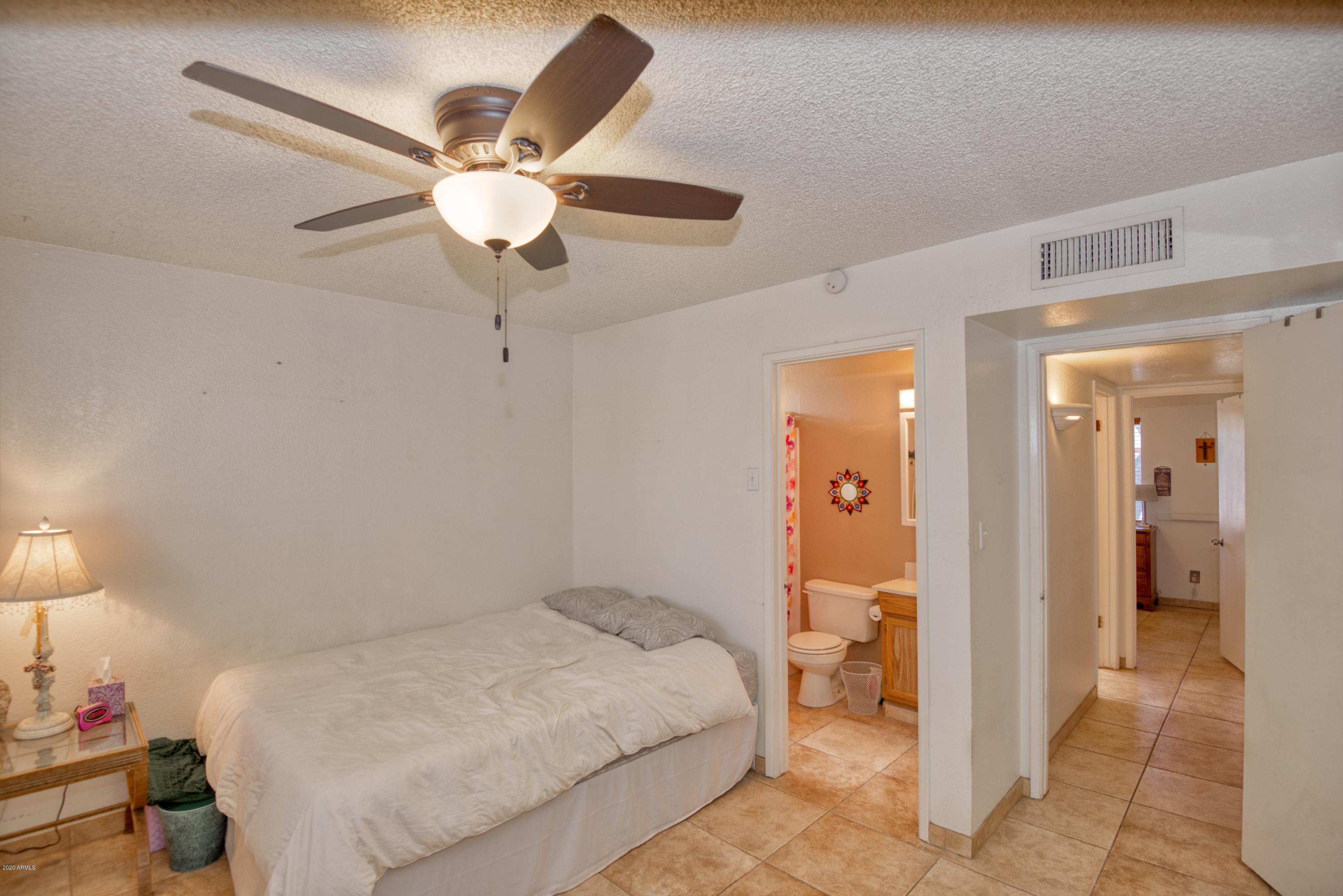 2102 East Kathleen Road Phoenix, AZ 85022 - Photo 11 of 22 MASTER BEDROOM