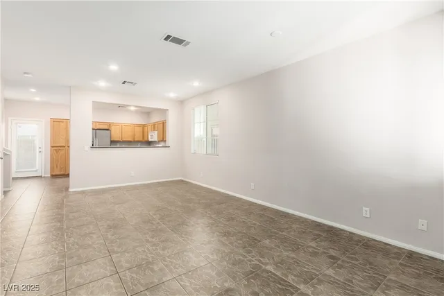 $1,700 | 1274 Willow Village Avenue, Las Vegas, NV 89183