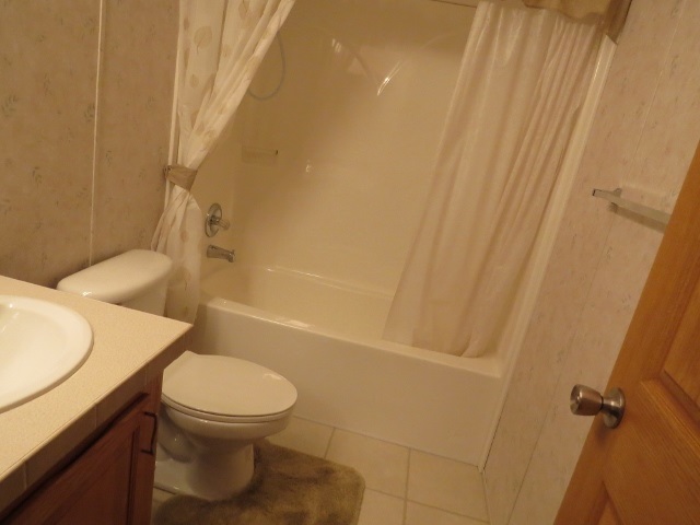 4031 Rushton Road Central Lake, MI 49622 - Photo 20 of 26 1803235-19.JPG