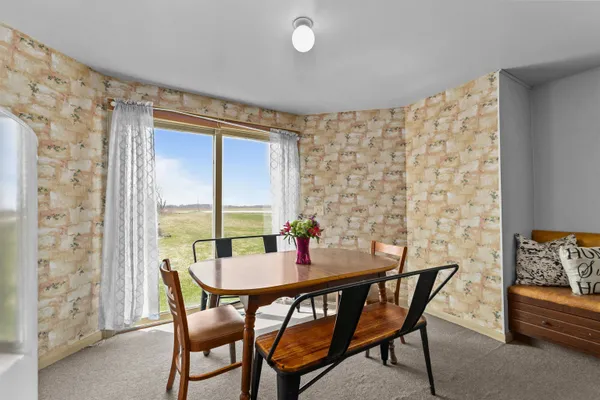 $1,115,000 | 3829 Lost Dauphin Road, De Pere, WI 54115