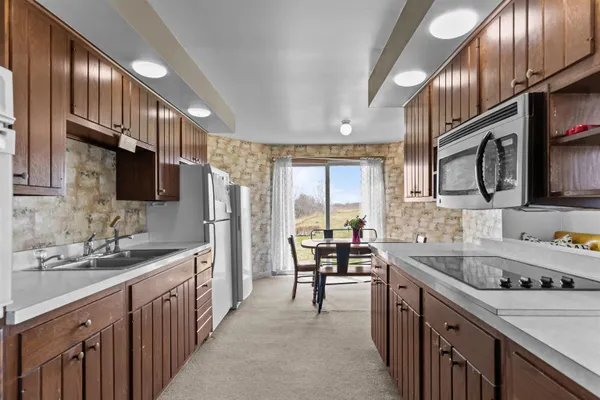 $1,115,000 | 3829 Lost Dauphin Road, De Pere, WI 54115