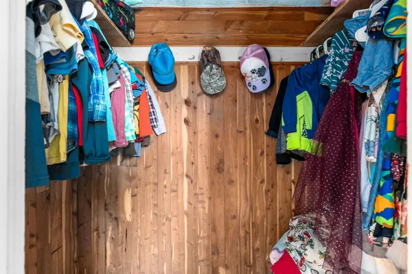 $1,115,000 | 3829 Lost Dauphin Road, De Pere, WI 54115