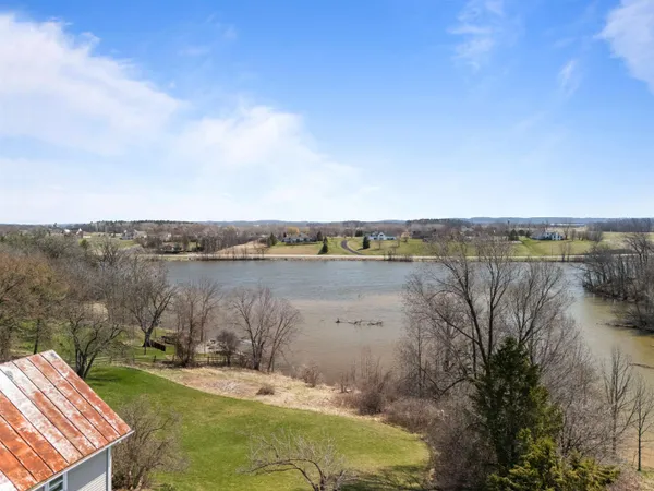 $1,115,000 | 3829 Lost Dauphin Road, De Pere, WI 54115