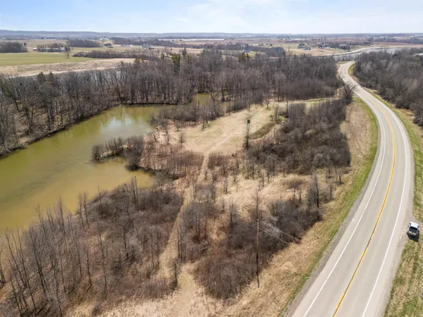 $1,115,000 | 3829 Lost Dauphin Road, De Pere, WI 54115