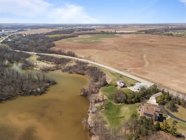 $1,115,000 | 3829 Lost Dauphin Road, De Pere, WI 54115