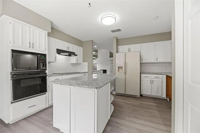 $305,000 | 6205 Bellaire Drive South, Fort Worth, TX 76132