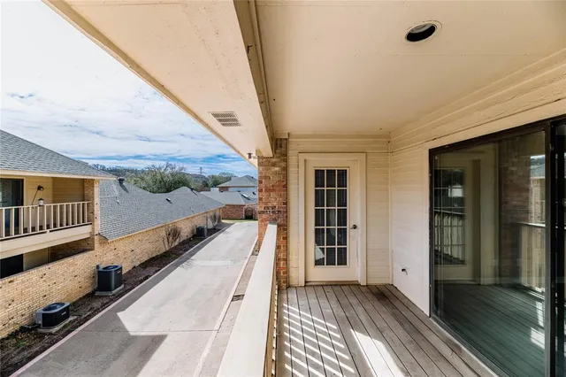 $305,000 | 6205 Bellaire Drive South, Fort Worth, TX 76132