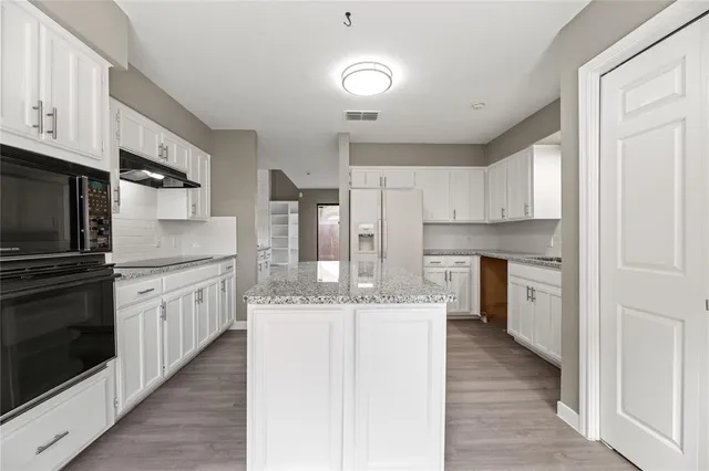 $305,000 | 6205 Bellaire Drive South, Fort Worth, TX 76132