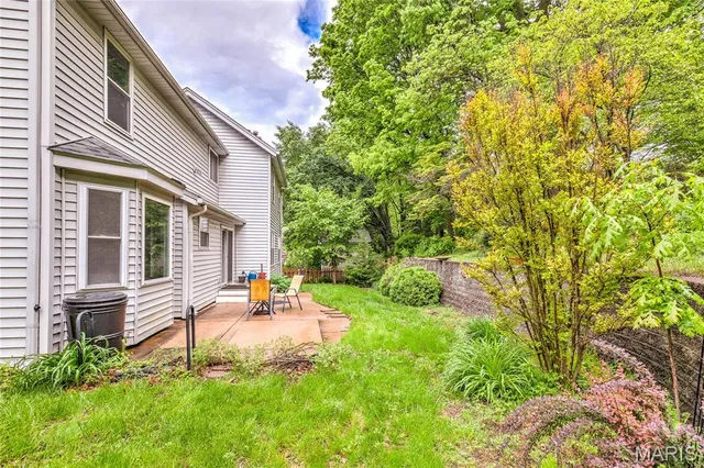 $295,000 | 1101 Nathaniel Court, Hazelwood, MO 63042