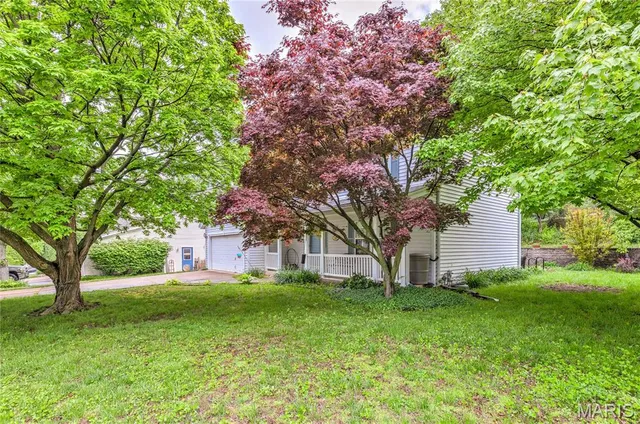 $295,000 | 1101 Nathaniel Court, Hazelwood, MO 63042