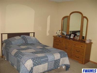 3311 Rivulet Run Fort Wayne, IN 46818 - Photo 8 of 10