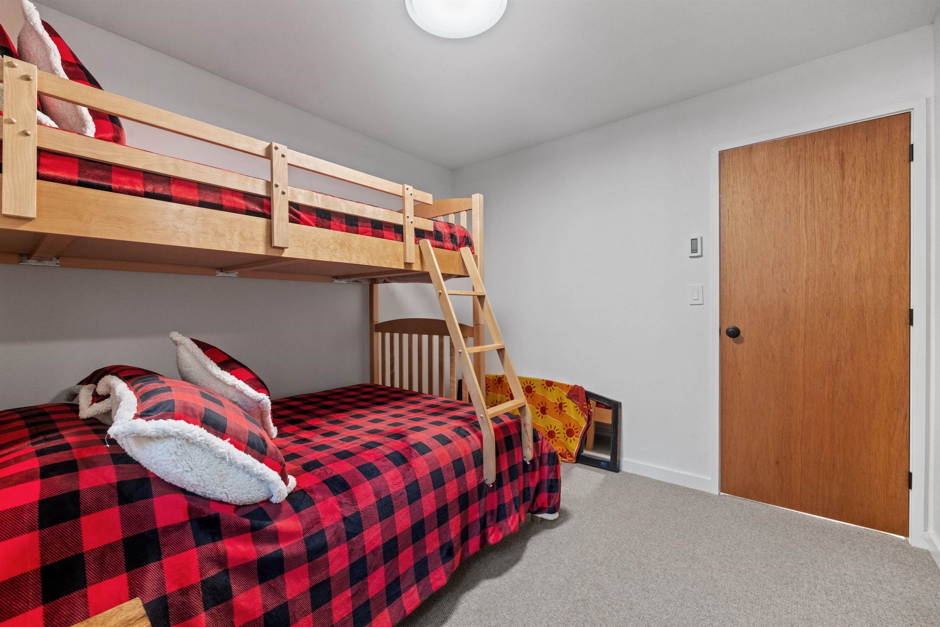 119 Clearbrook Road, Unit 1 Lincoln, NH 03251 - Photo 23 of 46