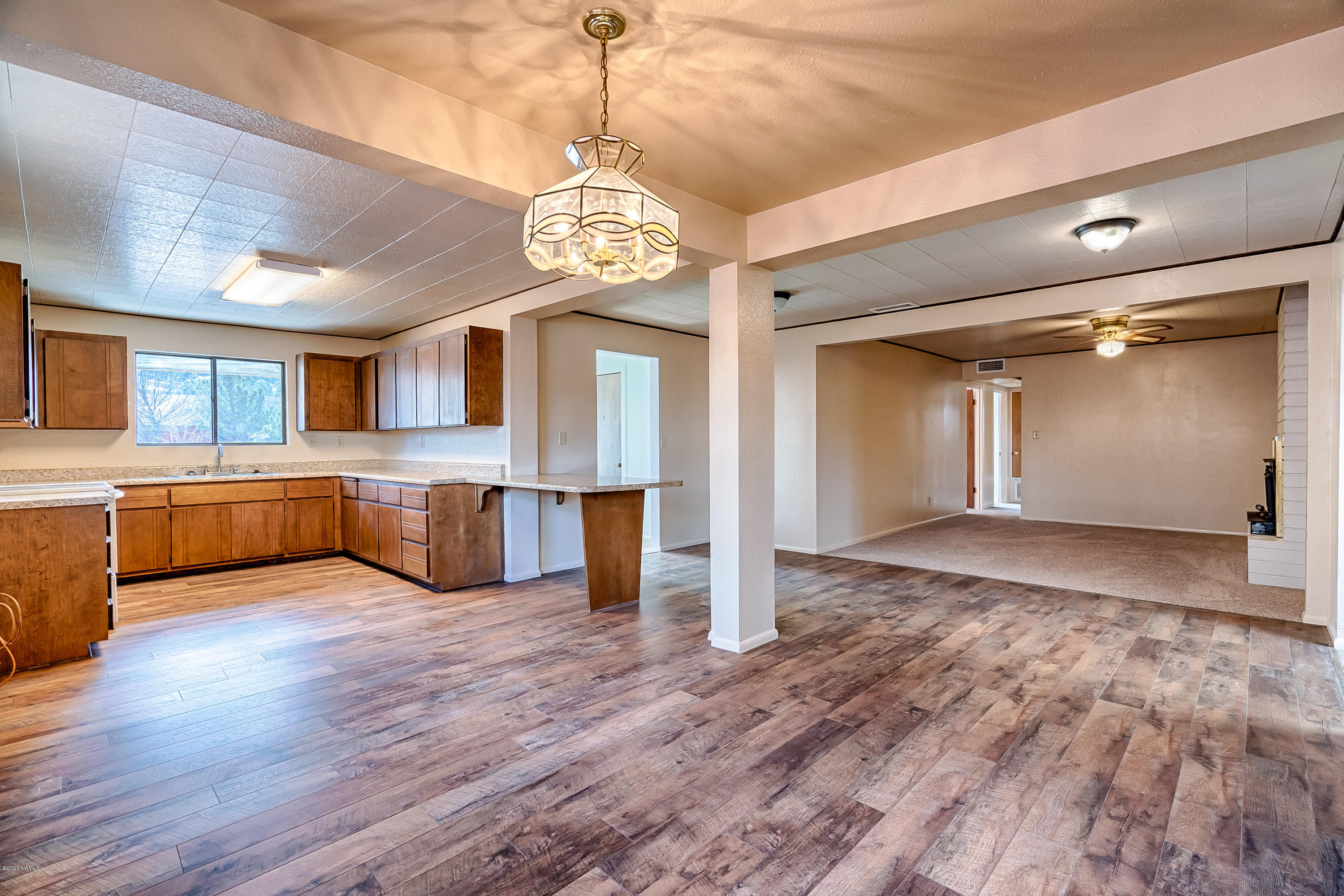 1110 Stockmens Road Williams, AZ 86046 - Photo 2 of 21 Dining/Kitchen area